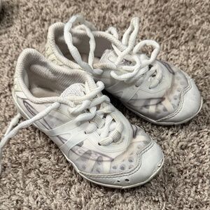 NFINITY Youth size 10